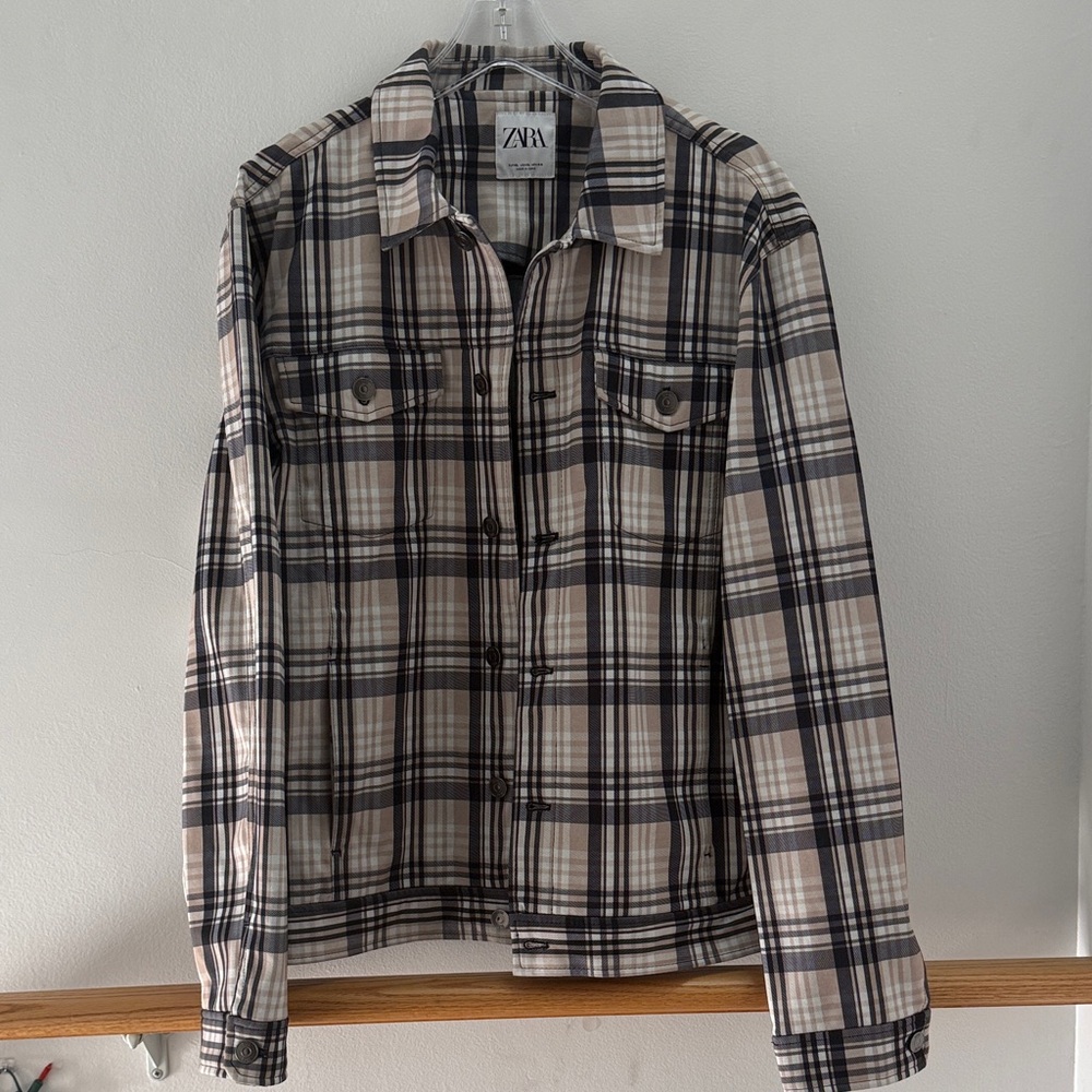 Zara Beige & Navt Plaid Shacket